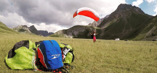 Learn to fly paragliding