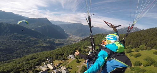 Vol en parapente en Savoie à Valmeinier dans la vallée de la Maurienne