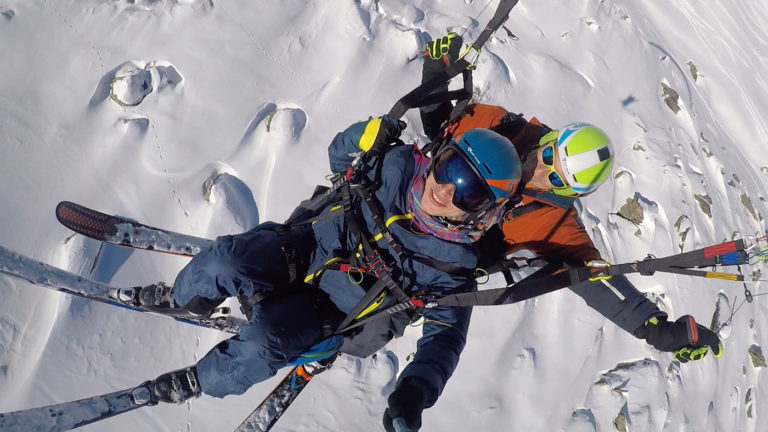 Winter tandem flight discovery