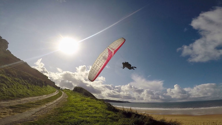 Paragliding in Brittany